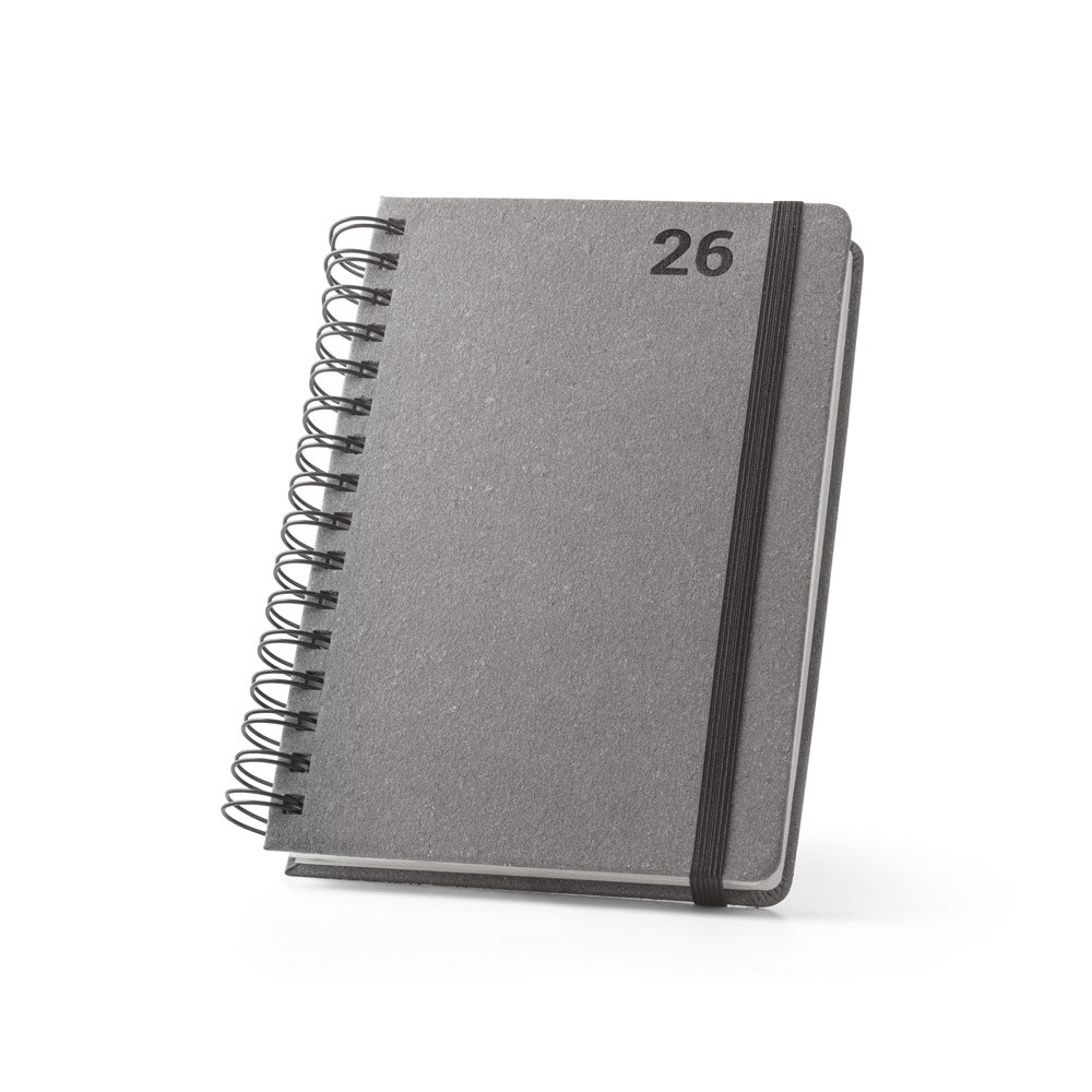 Agenda A5, com argolas, em pele (58% reciclada)