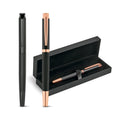Roller em metal com escrita em preto