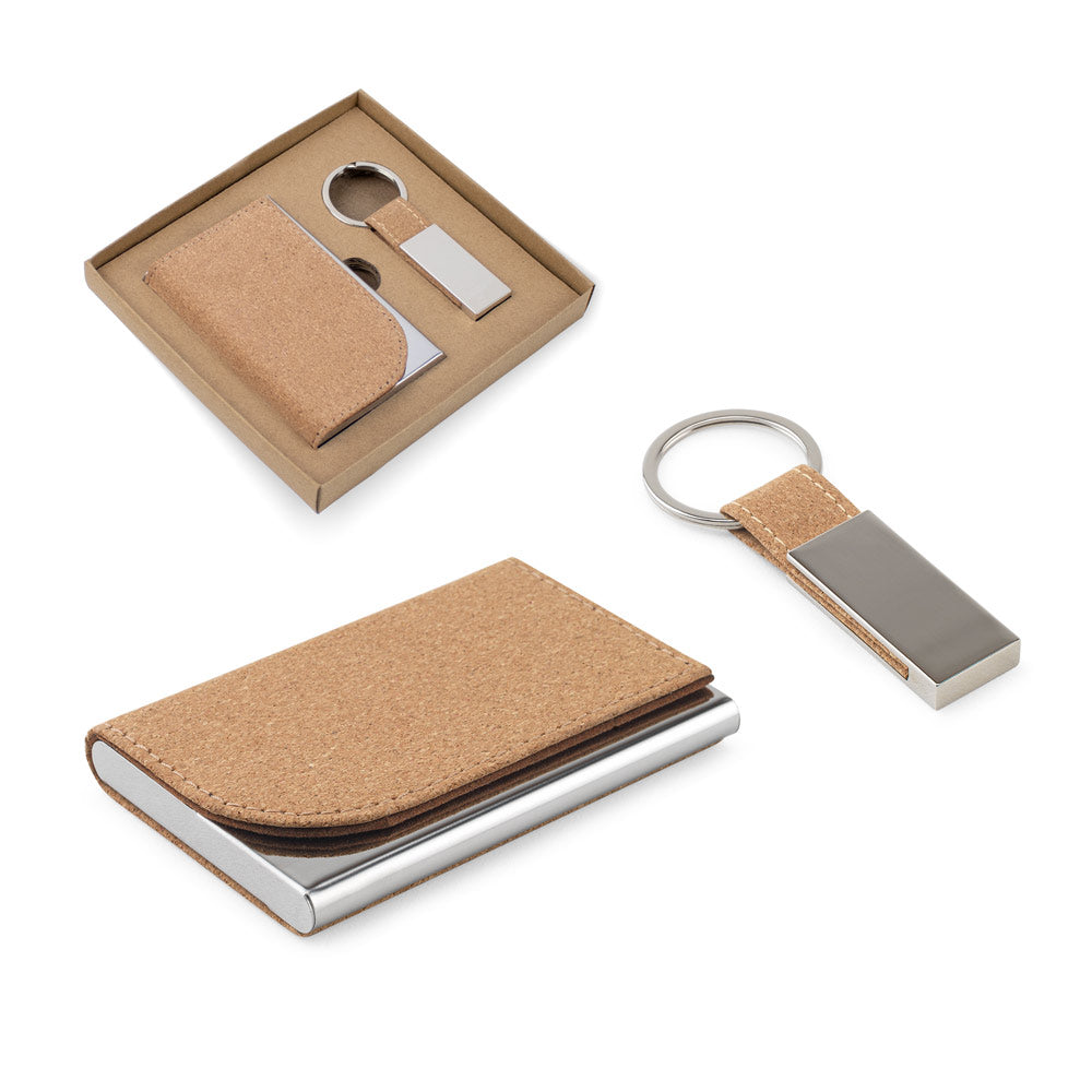 Conjunto composto por um porta-cartões e chaveiro, ambos em metal e cortiça